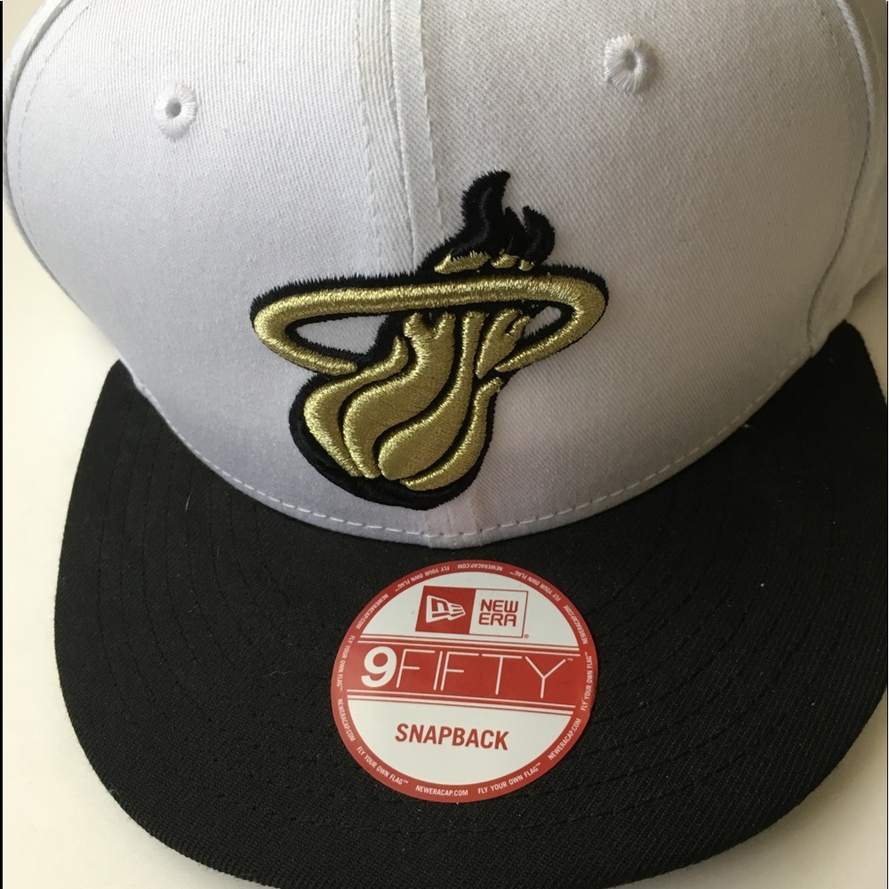 Miami Heat hat NBA hat Miami Heat logo Adjustable size vintage Miami Heat hat
